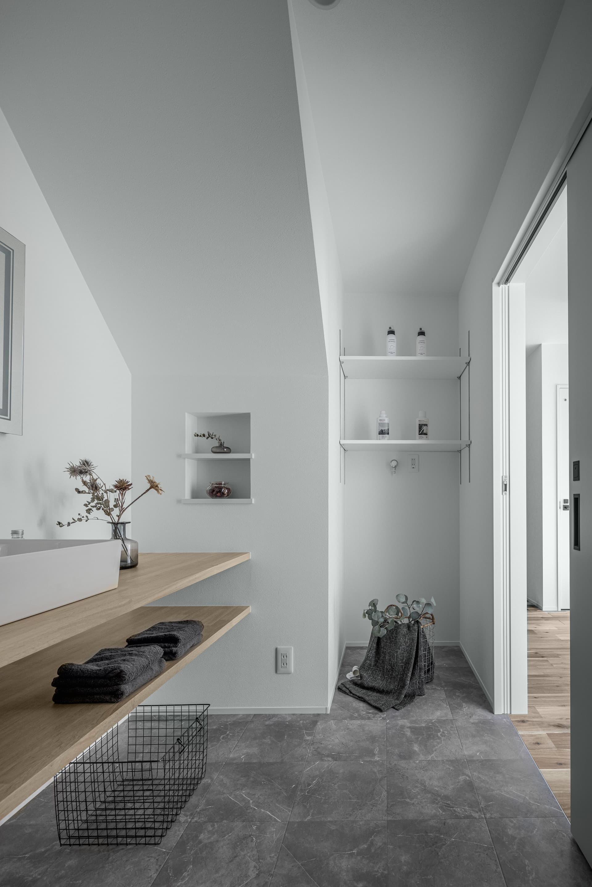 春日テラスの洗面空間