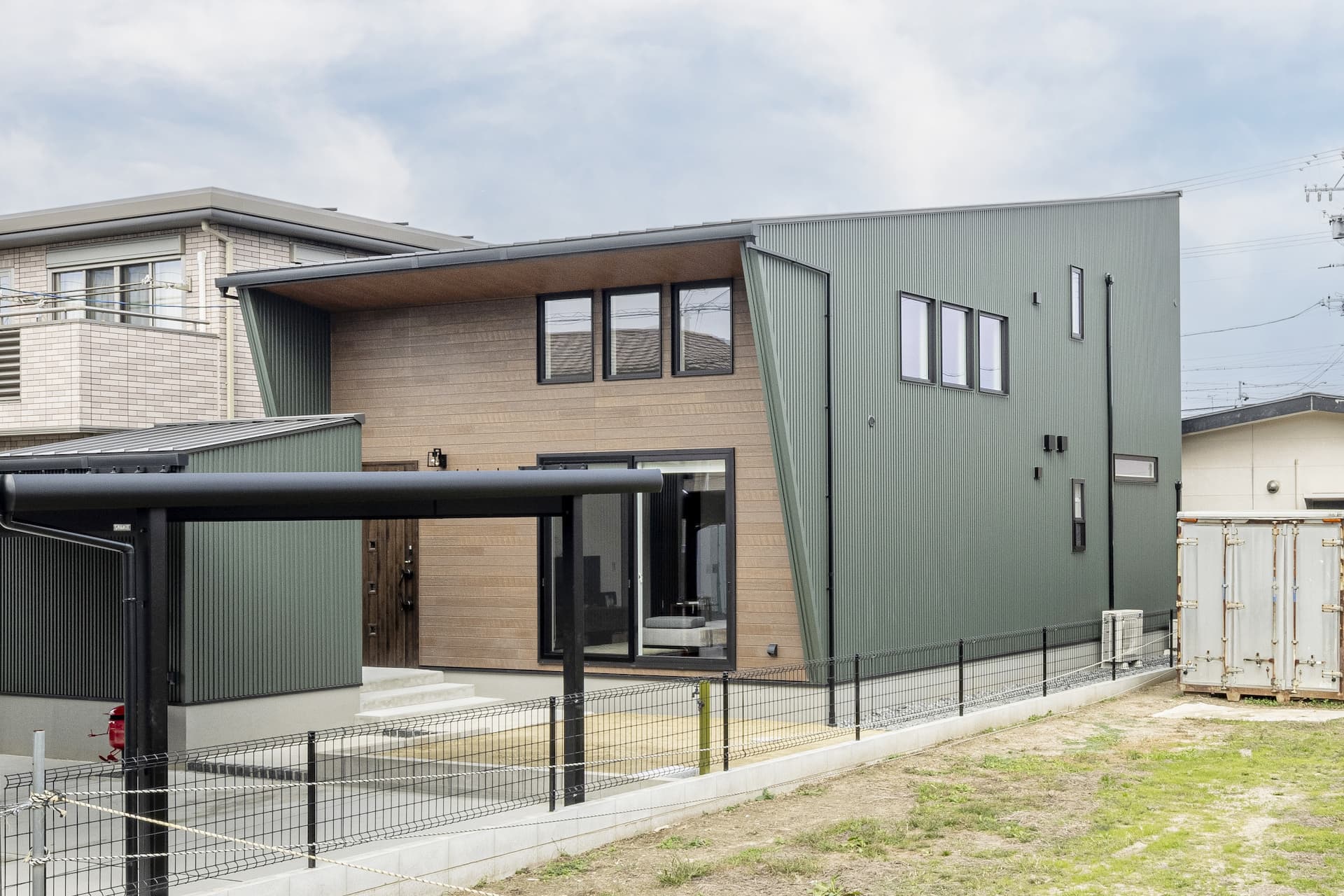 自由設計の注文住宅の外観